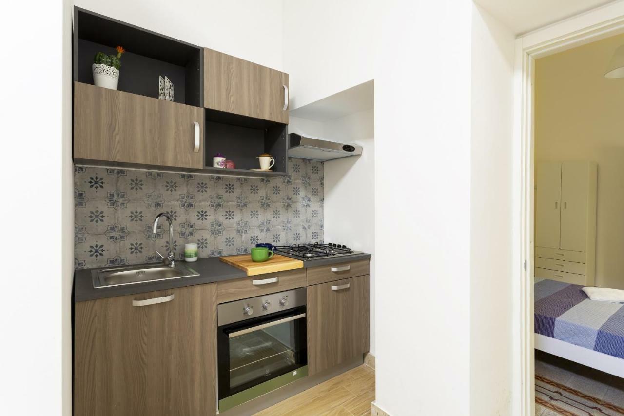 Star Politeama Apartment ปาแลร์โม ภายนอก รูปภาพ