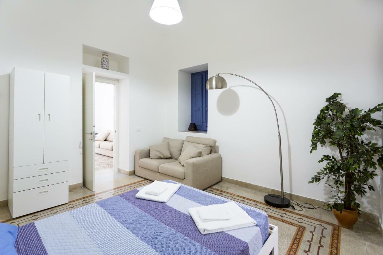 Star Politeama Apartment ปาแลร์โม ภายนอก รูปภาพ